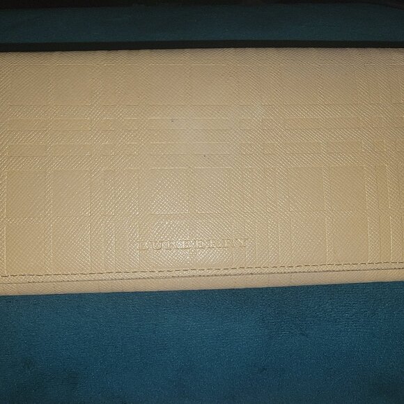 🎉 WALLET - Picture 1 of 12
